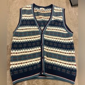 Noble vintage wool blend Patterned Knit Vest fair isle holiday